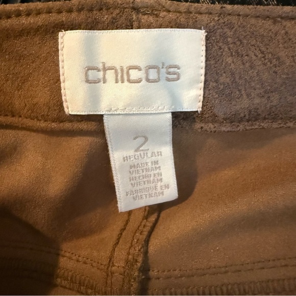 Chicos Sz 2 Regular ( US 12) Medium Md Brown
Vegan Faux Suede Stretchy Slim Leg - Picture 11 of 14
